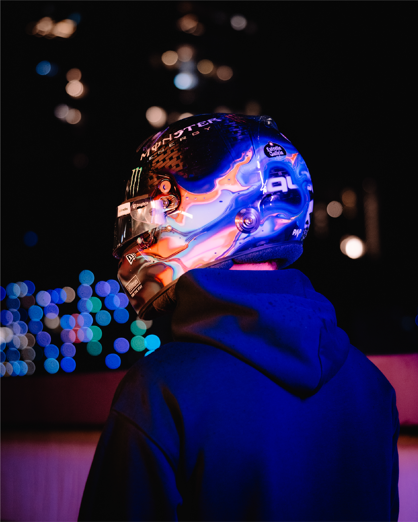 1:2 Scale Singapore 2024 Liquid Carbon QUADRANT Mini Helmet